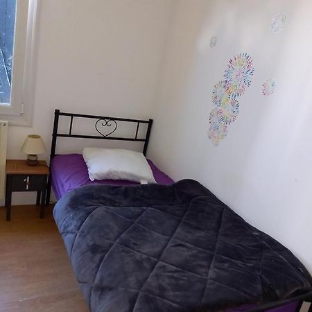 Nantes Aeroport 1-5 Couchages-Parking-Jardin Bouguenais Εξωτερικό φωτογραφία